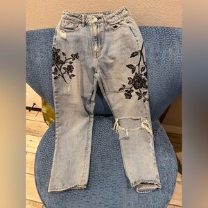 PacSun Distressed mom Jeans capris with Black Floral Embroidery